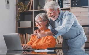 The Best Side Hustles and Part-Time Jobs for Seniors