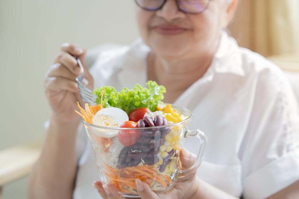 Nutrition Tips for Seniors Who Live Alone