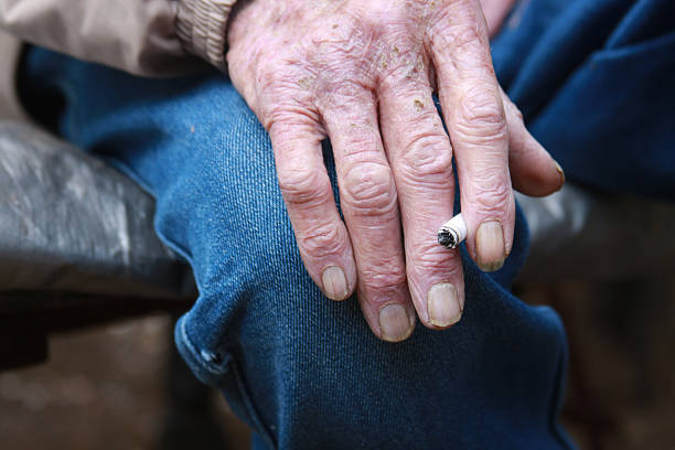 Lung Cancer in Older Adults: The Most Common Signs and Risk Factors