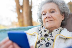 Facebook for Seniors: Easy Steps to Get Online and Stay Social