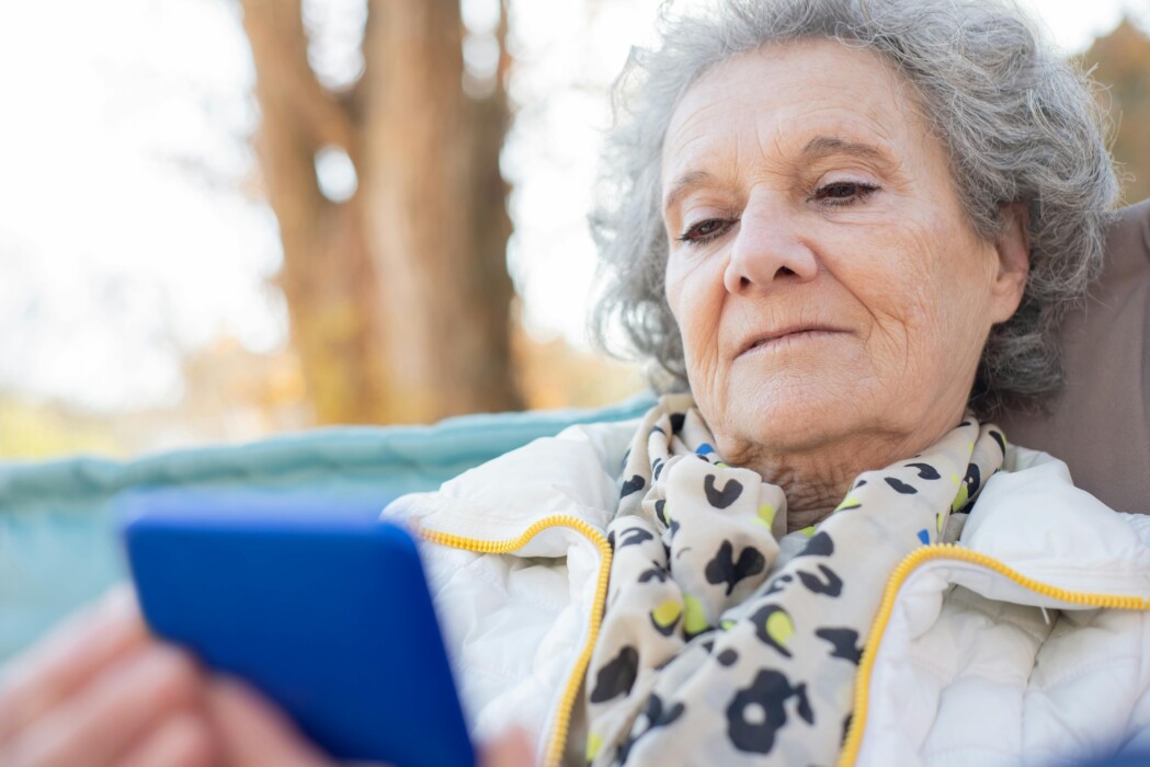 Facebook for Seniors: Easy Steps to Get Online and Stay Social
