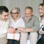 Dos and Don’ts for Elderly Parents Living With Children