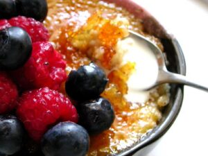 Oats and Berries Breakfast Bowl That’s Quietly Good for Your Heart