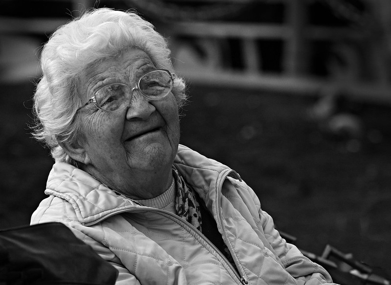 How Ageing Eyes Adjust to Darkness (And Why It Takes Longer)