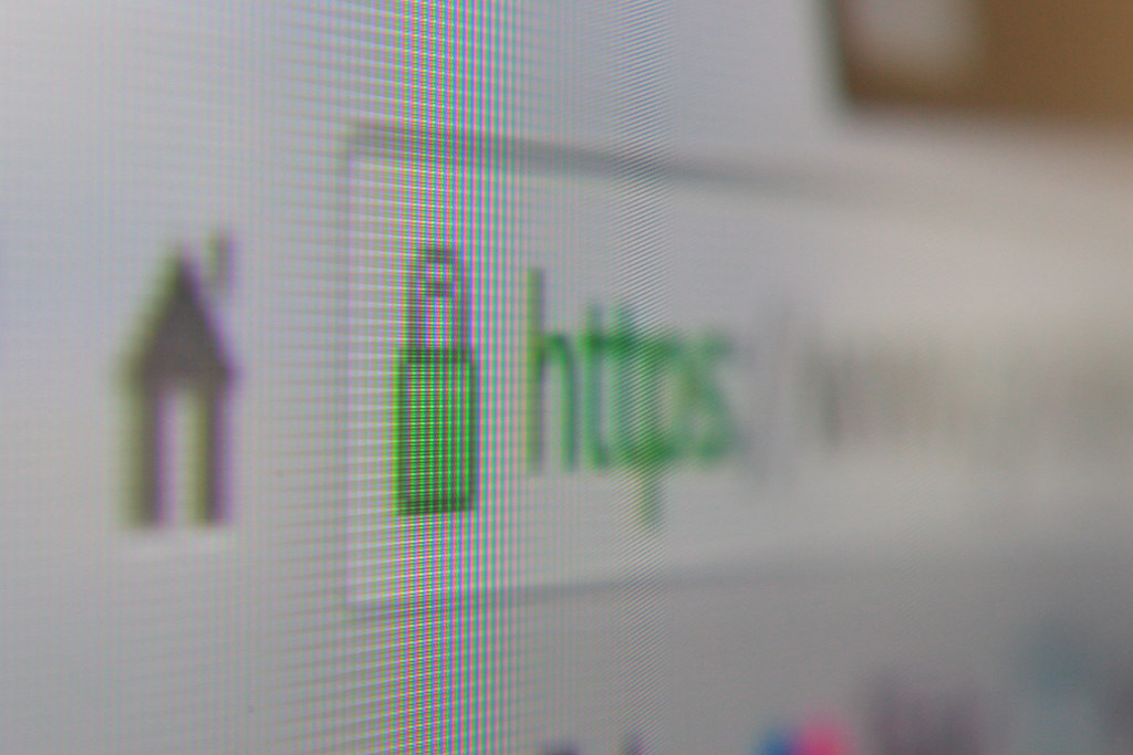 How to Tell if a Website Can Be Trusted