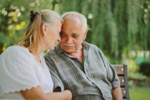 Supporting a Spouse with Dementia: Finding Strength Together