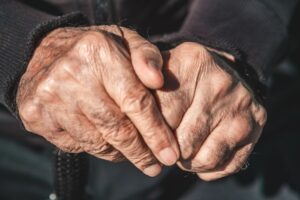 Parkinson’s Disease: Early Symptoms Often Overlooked