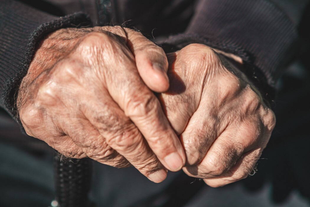 Parkinson’s Disease: Early Symptoms Often Overlooked