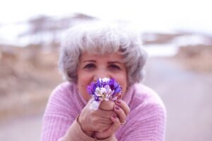 Bad Breath in Seniors: Common Causes and Easy Solutions