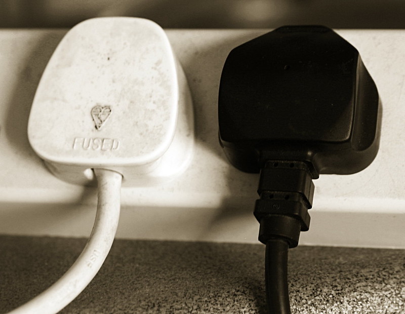 Easy Ways Seniors Can Lower Their Electric Bill This Month