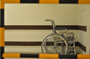 Manual vs Power Wheelchairs: How to Decide