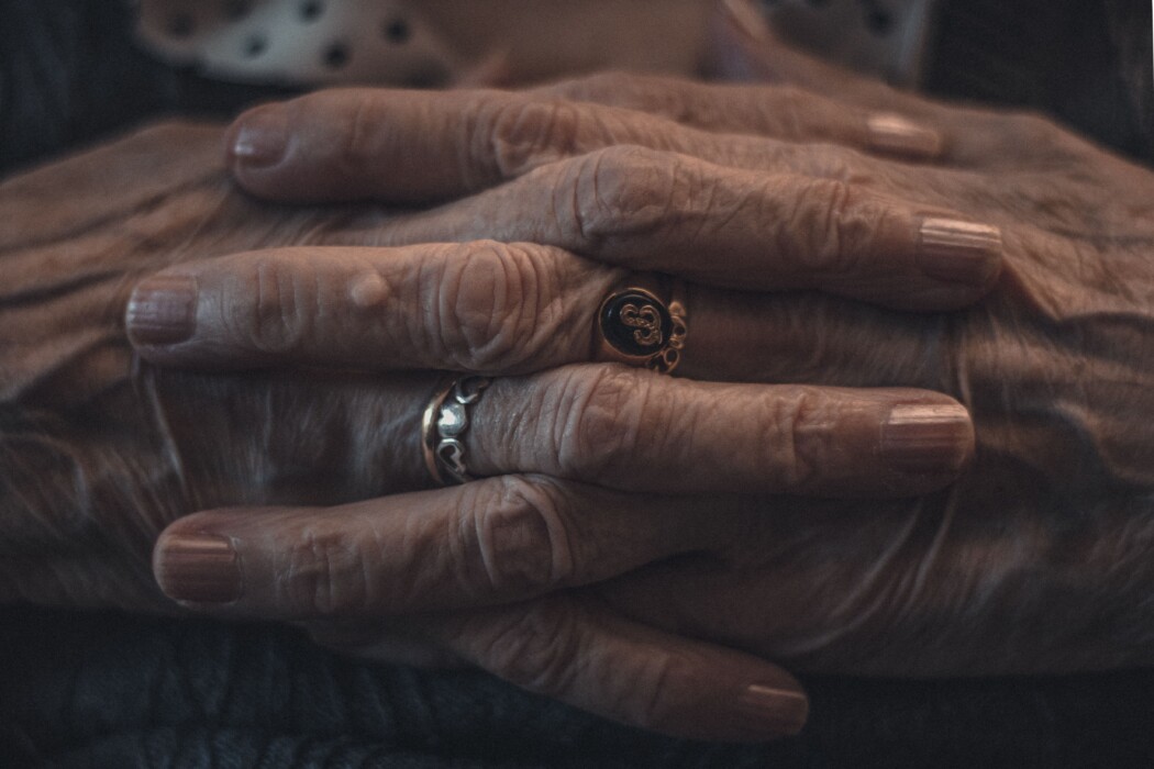 Vitamins and Supplements for Healthier Senior Nails