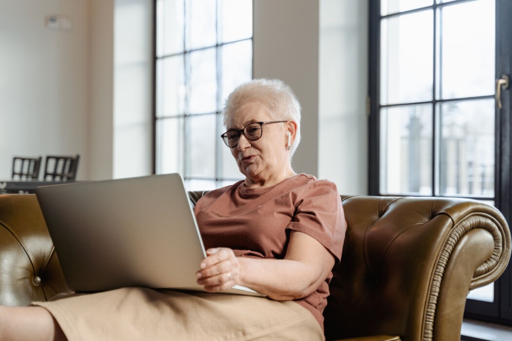 Volunteer or Paid Work? Finding the Right Fit in Your Golden Years
