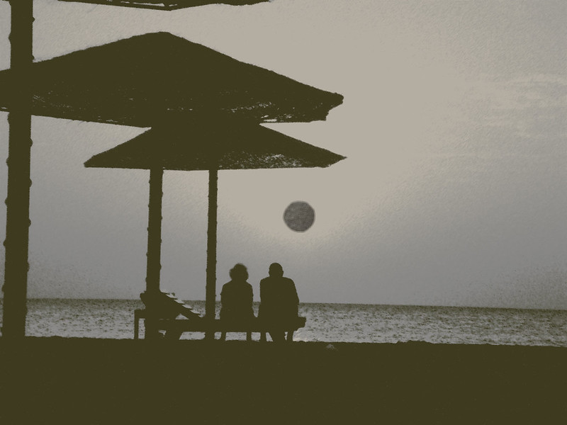When Is the Right Time to Move Into a Retirement Village?