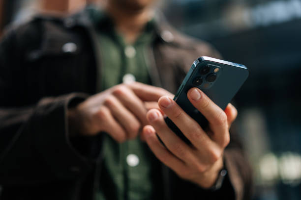 Your Phone Can Be an Emergency Contact Card