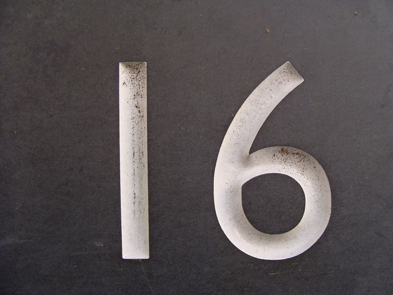 Can People See Your House Number Clearly?
