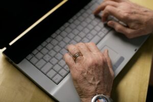 Privacy Settings Every Business Owner Over 60 Should Know