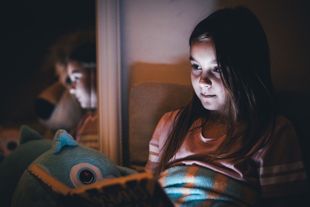 Reading Bedtime Stories Over Messaging Apps