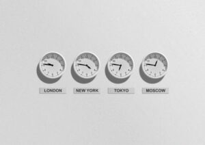 Ways Seniors Can Gracefully Handle Time Zone Changes