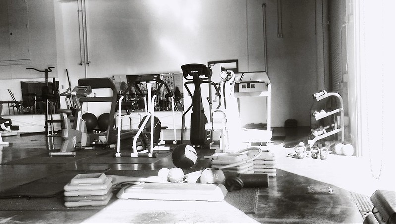 What to Look For in a Senior-Friendly Gym