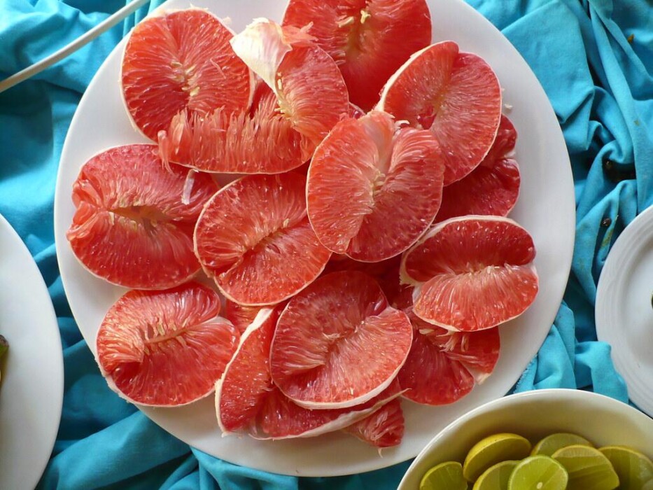 When Grapefruit Doesn’t Mix With Your Medicine