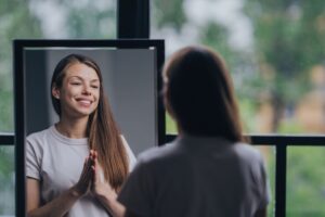 What talking to yourself actually says about your brain