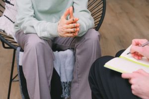 Counselling vs Medication: Deciding What’s Right for You