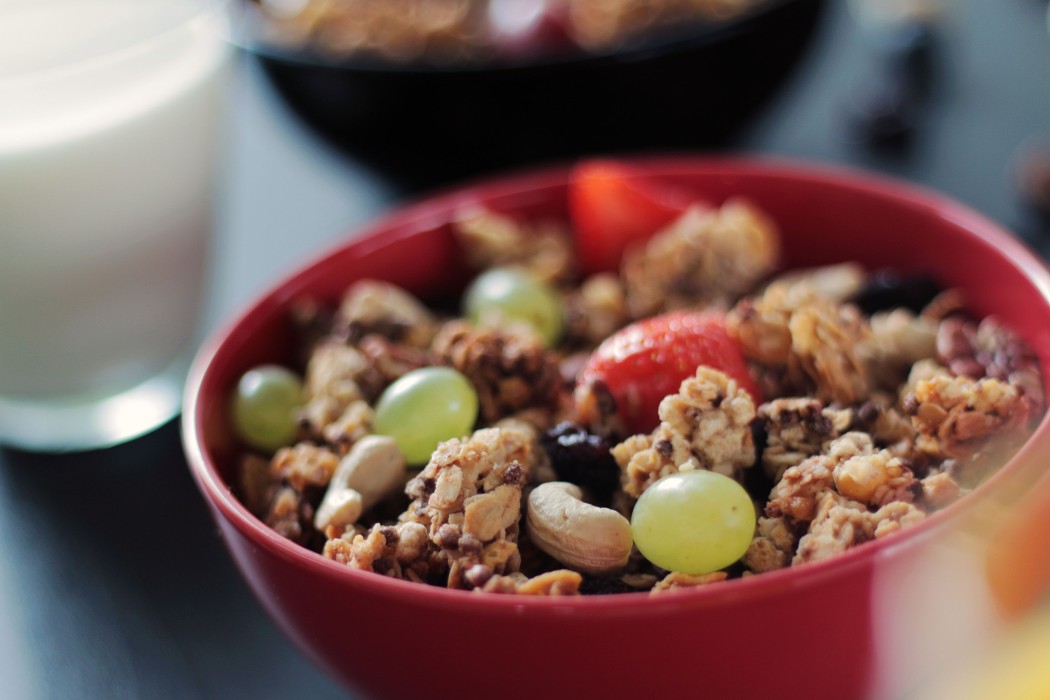 Soluble vs. Insoluble Fibre: What’s the Difference?