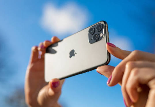 The Photos You Send Are Not Always the Same Size